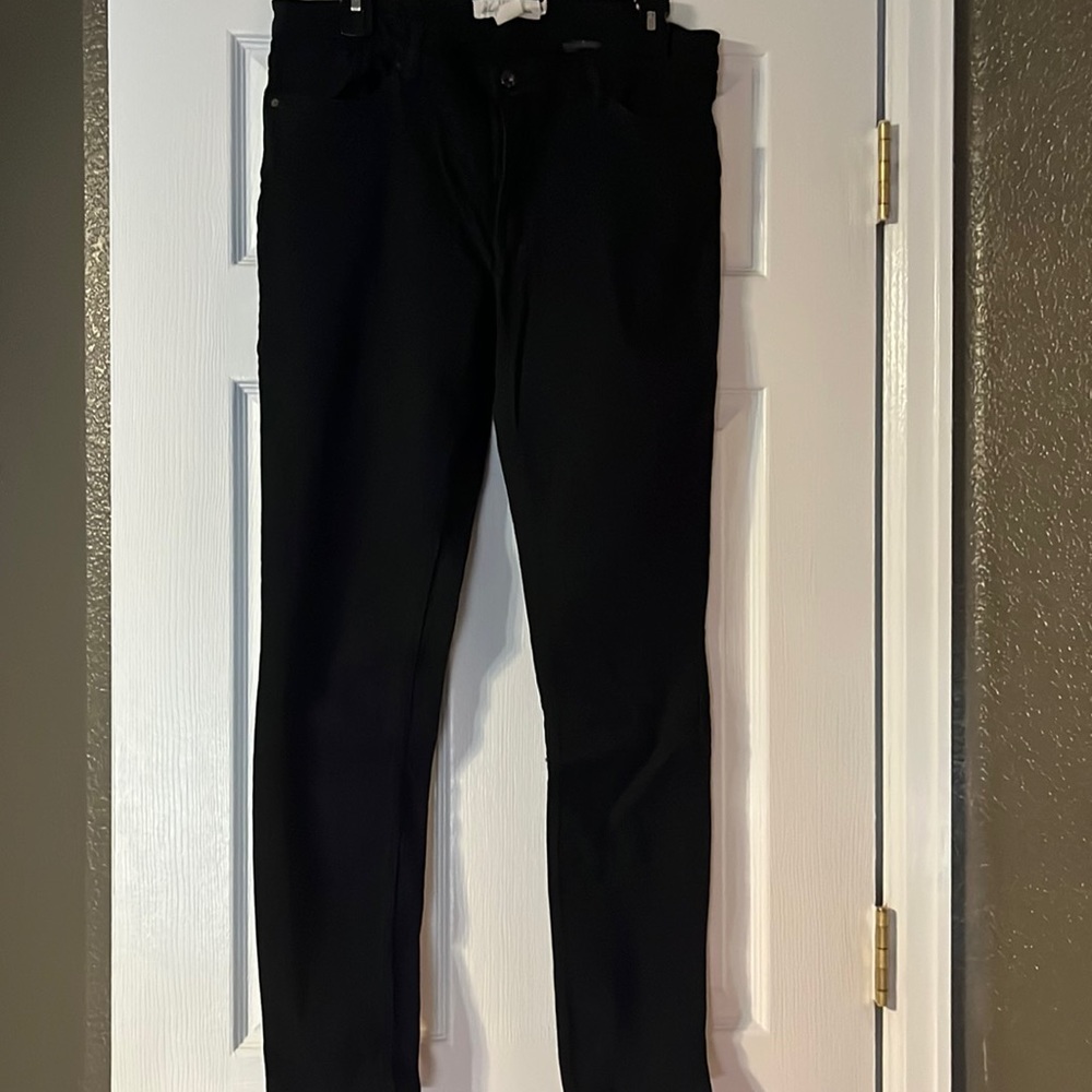 Skinny Black Denim